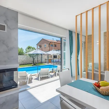 Villa Selest *